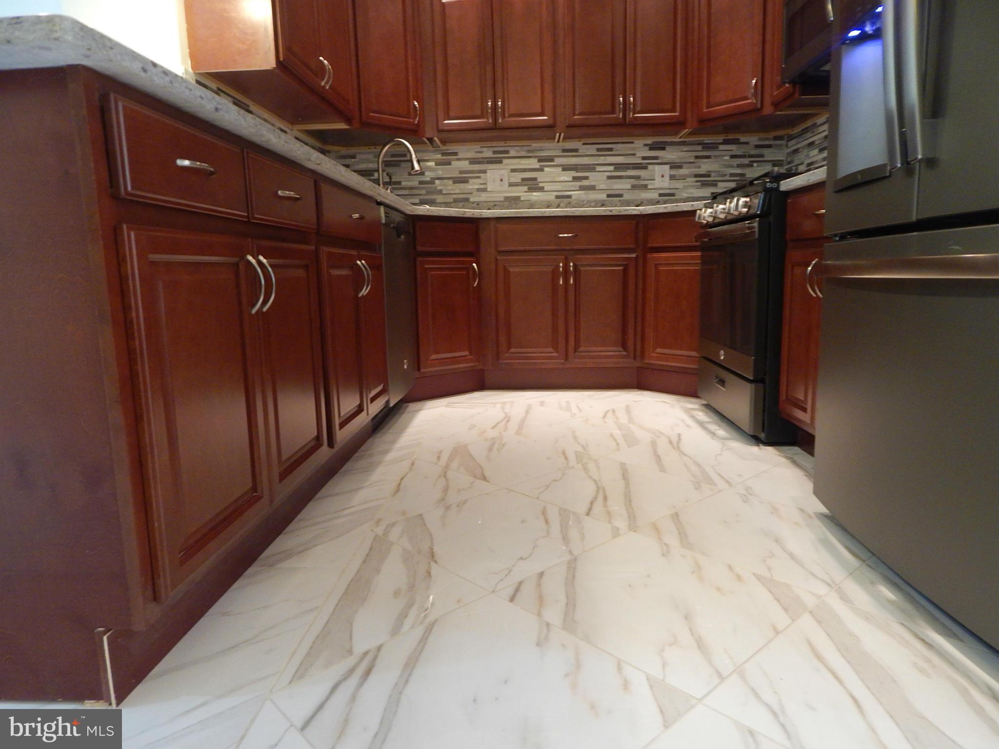 4401 Wakefield Road Baltimore, MD 21216 - Photo 9 of 29 Kitchen