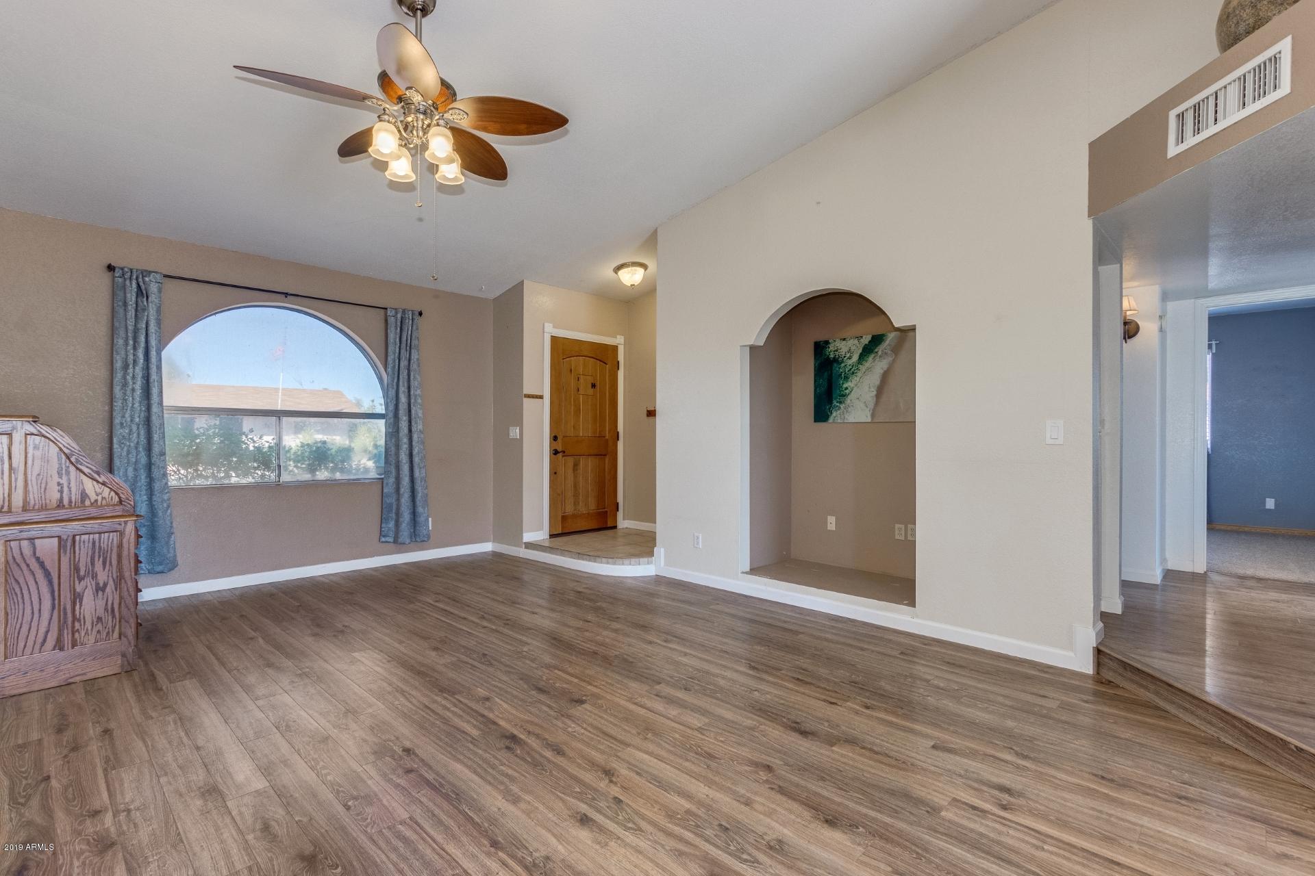 2175 South Arizona Road Apache Junction, AZ 85119 - Photo 3 of 20 Arizona Rd great room