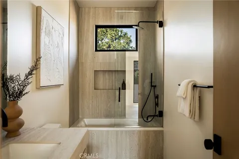 $4,094,000 | 4140 Kraft Avenue, Studio City, CA 91604