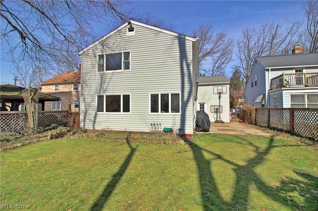 5100 Mayview Road Cleveland, OH 44124 - Photo 23 of 27
