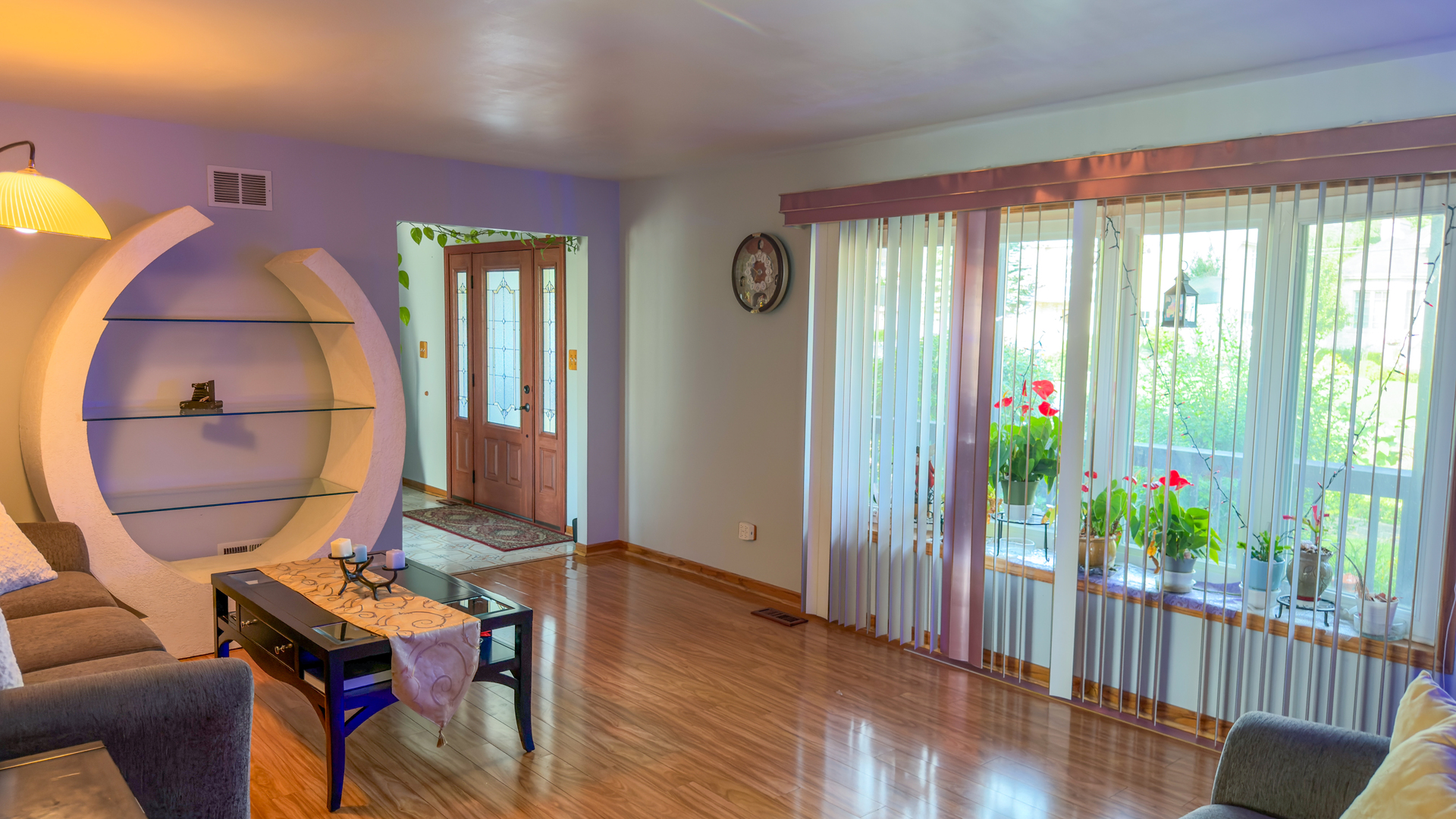 10S168 Oneill Drive Burr Ridge, IL 60527 - Photo 3 of 23 Gallery Image 3