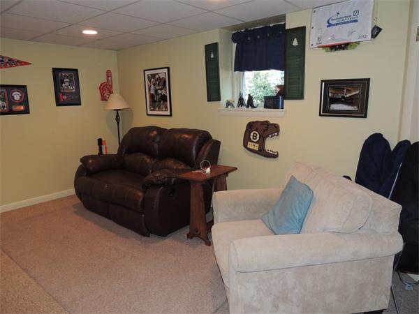 19 Gates Road Marshfield, MA 02050 - Photo 16 of 29 Gallery Image 16