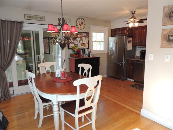 19 Gates Road Marshfield, MA 02050 - Photo 5 of 29 Gallery Image 5