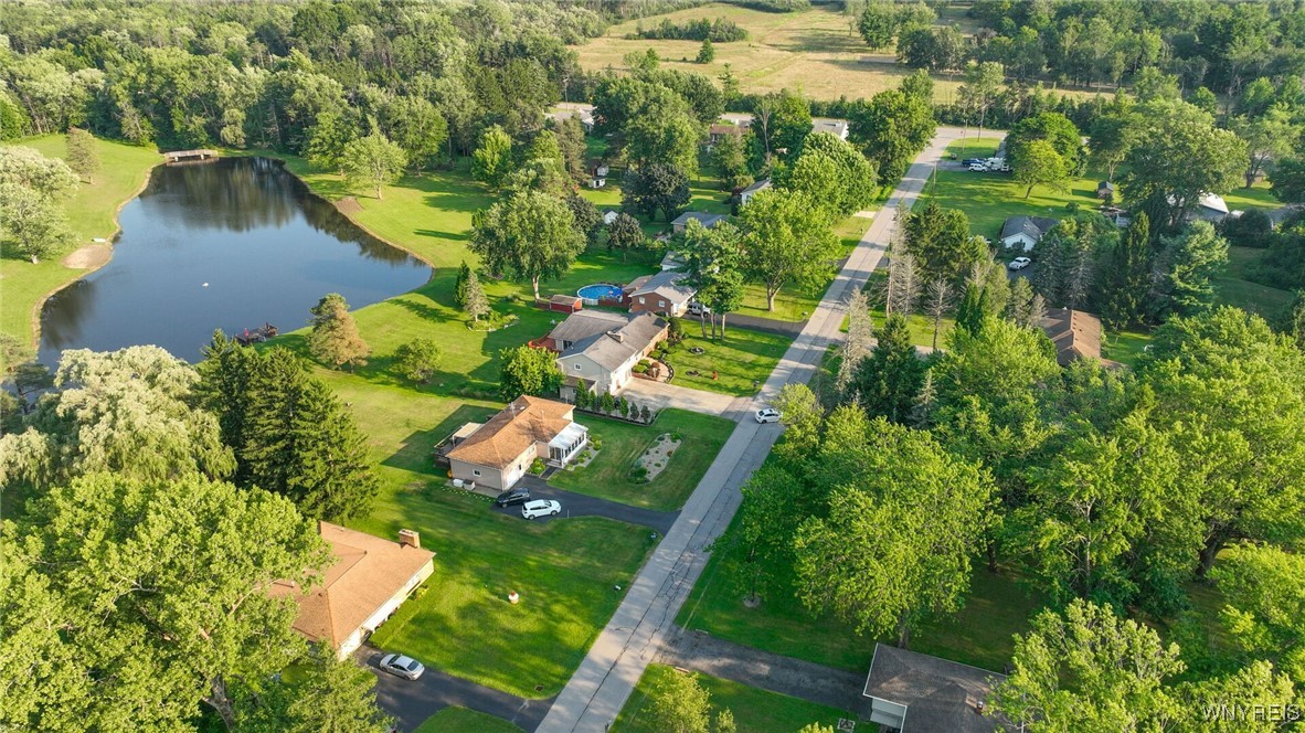 80 May Drive Elma, NY 14059 - Photo 6 of 17