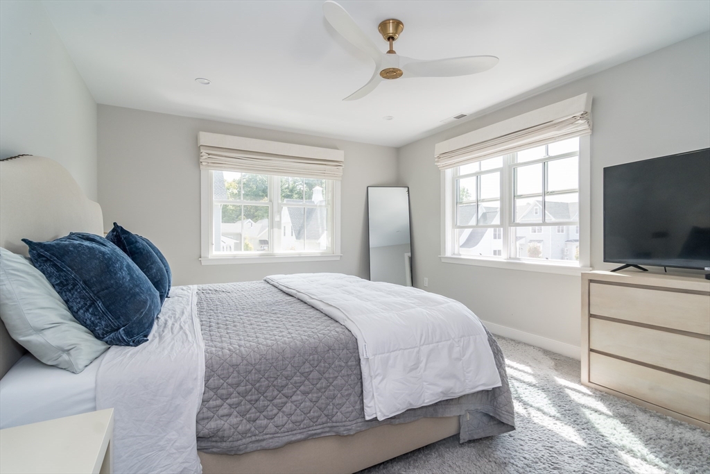 1 Fieldstone Way, Unit 1 Wellesley, MA 02482 - Photo 11 of 31 Gallery Image 11