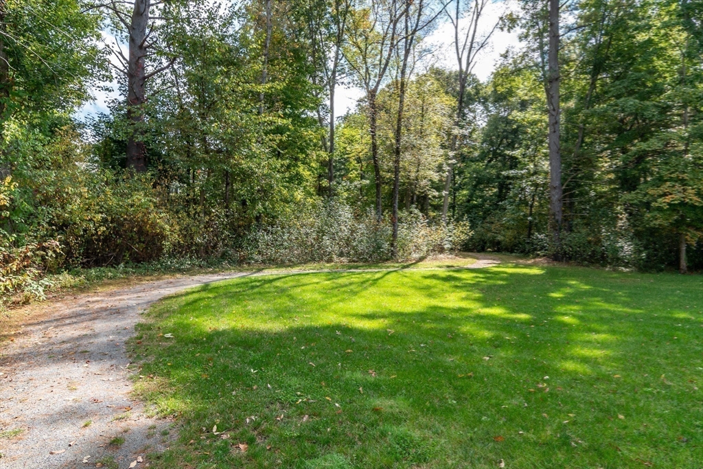 1 Fieldstone Way, Unit 1 Wellesley, MA 02482 - Photo 28 of 31 Gallery Image 28