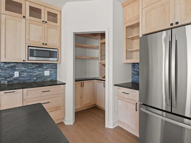 $815,000 | 49 Daniel Drive, South Burlington, VT 05403