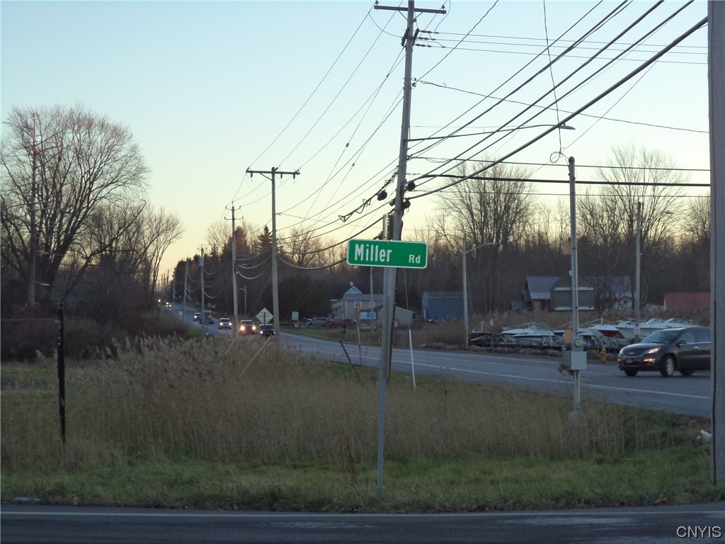 5472 Miller Road Cicero, NY 13029 - Photo 4 of 19