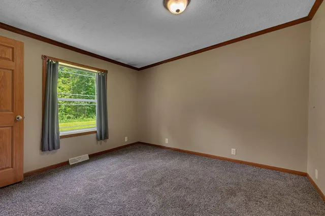 $200,000 | 27331 Honey Hill Road, Randall, MN 56475