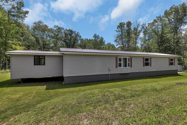 $200,000 | 27331 Honey Hill Road, Randall, MN 56475