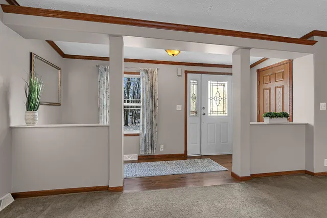 $200,000 | 27331 Honey Hill Road, Randall, MN 56475