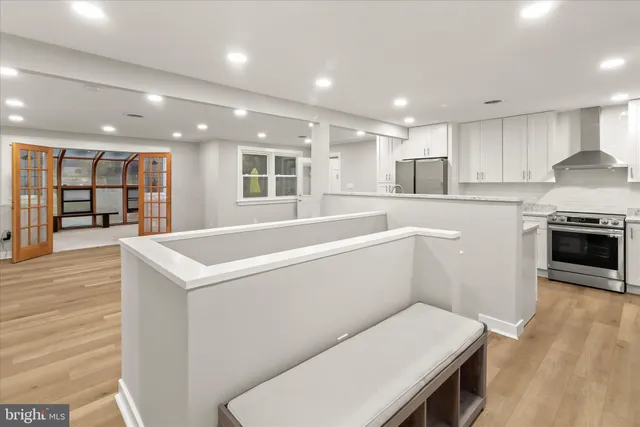 $660,000 | 6722 Seneca Drive, Columbia, MD 21046