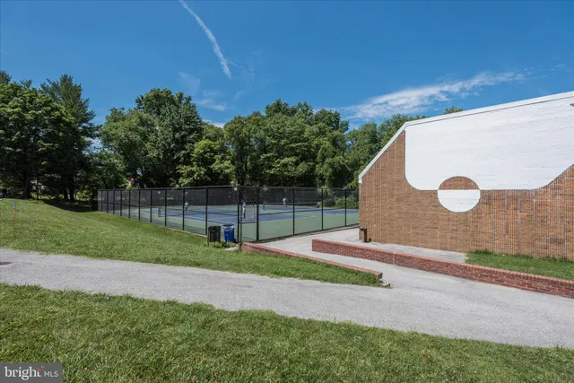 $660,000 | 6722 Seneca Drive, Columbia, MD 21046