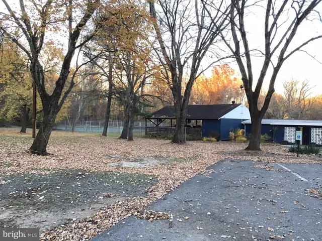 $660,000 | 6722 Seneca Drive, Columbia, MD 21046