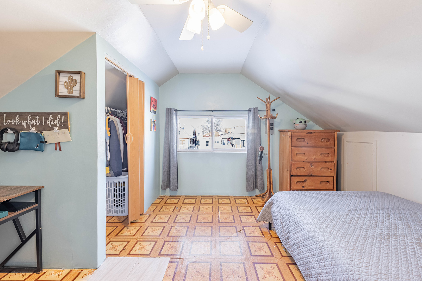 5026 West Addison Street Chicago, IL 60641 - Photo 21 of 34 a bedroom with a bed and a flat screen tv