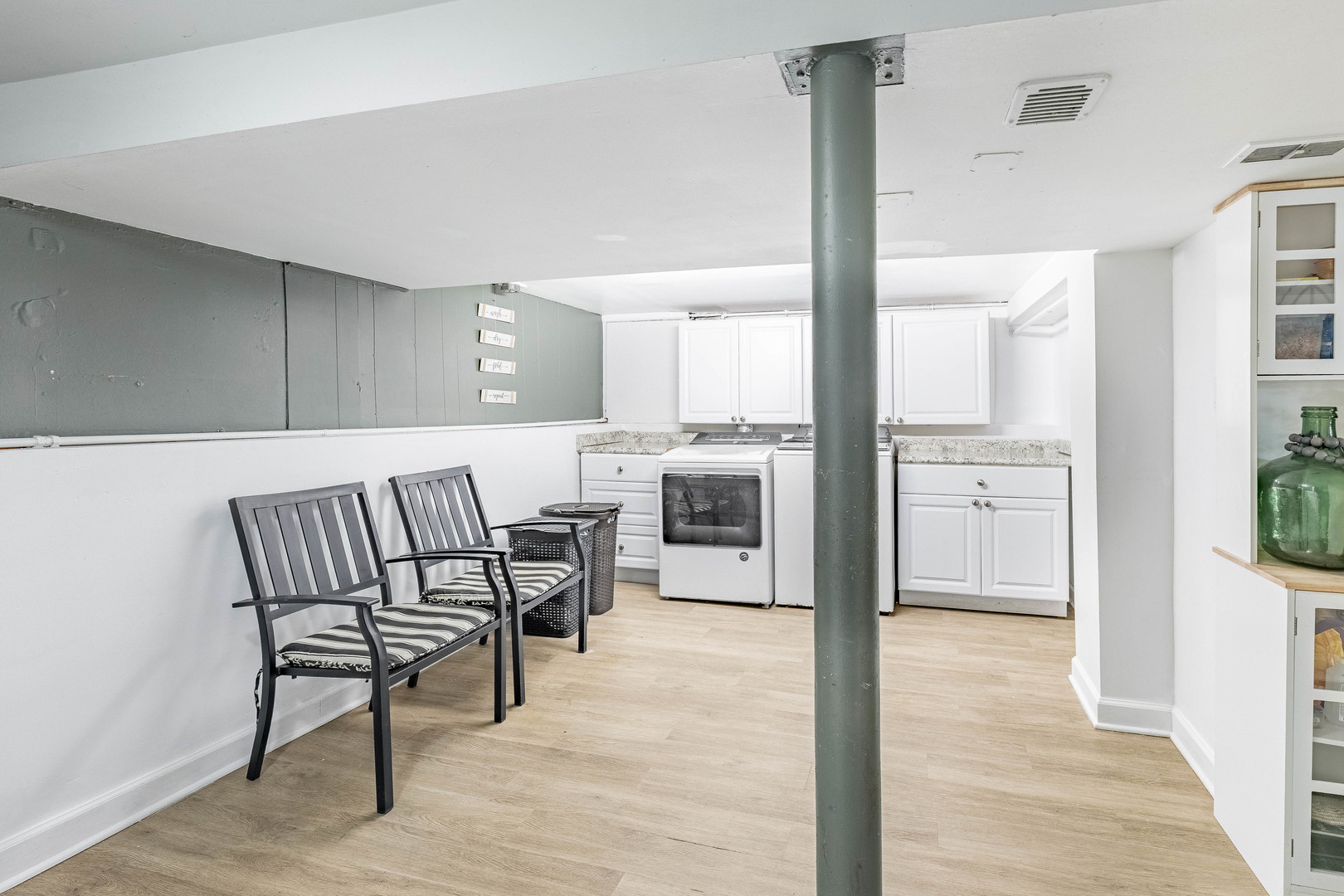 5026 West Addison Street Chicago, IL 60641 - Photo 30 of 34 a open kitchen with a table chairs and a refrigerator