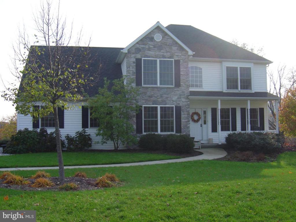 10 Carley Place Lititz, PA 17543 - Photo 1 of 14