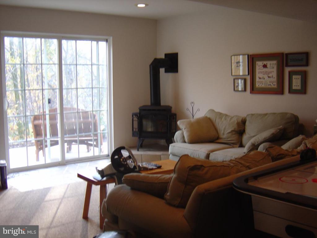 10 Carley Place Lititz, PA 17543 - Photo 10 of 14