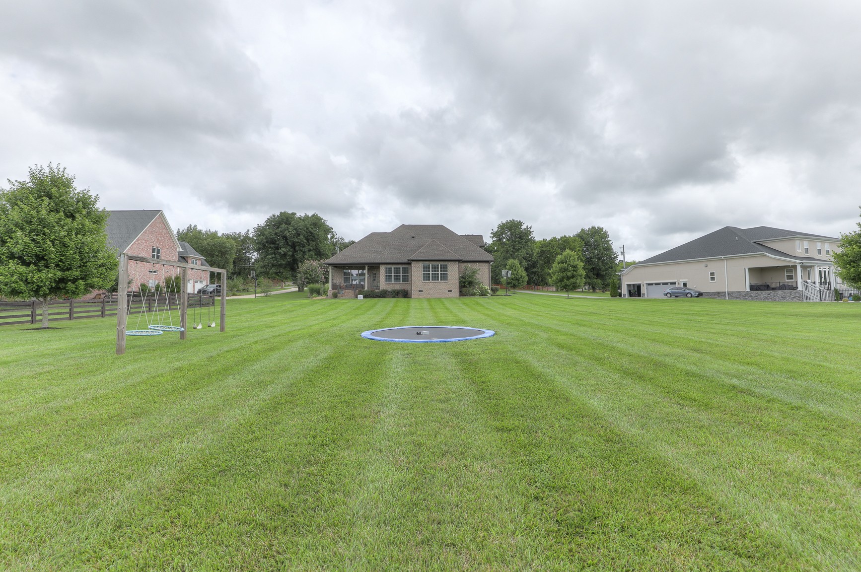 2152 Holloway Road Lebanon, TN 37090 - Photo 8 of 44 a view of a house with a big yard
