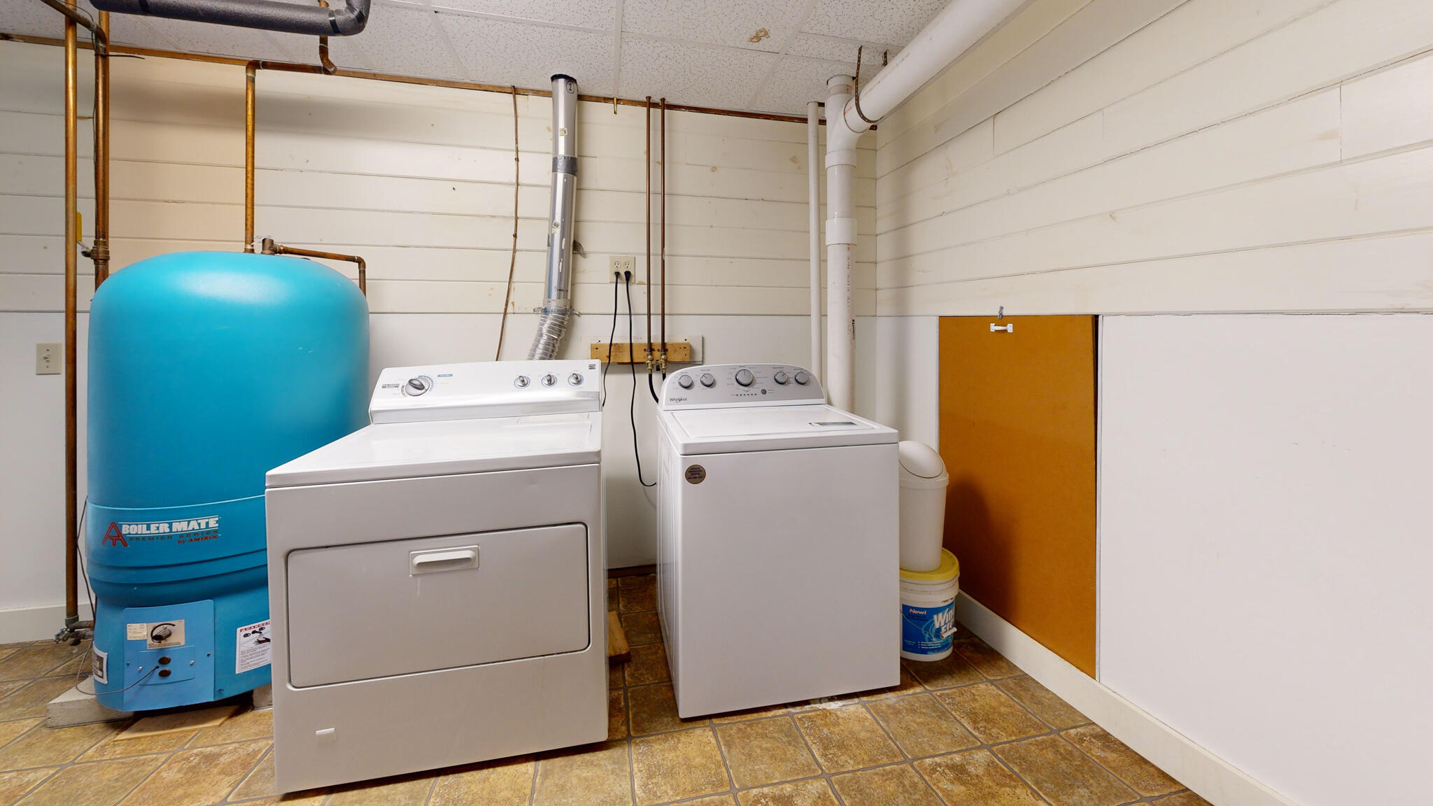 299 Gates Road Jefferson, ME 04348 - Photo 80 of 121 View of Washer & Dryer in Laundry Room