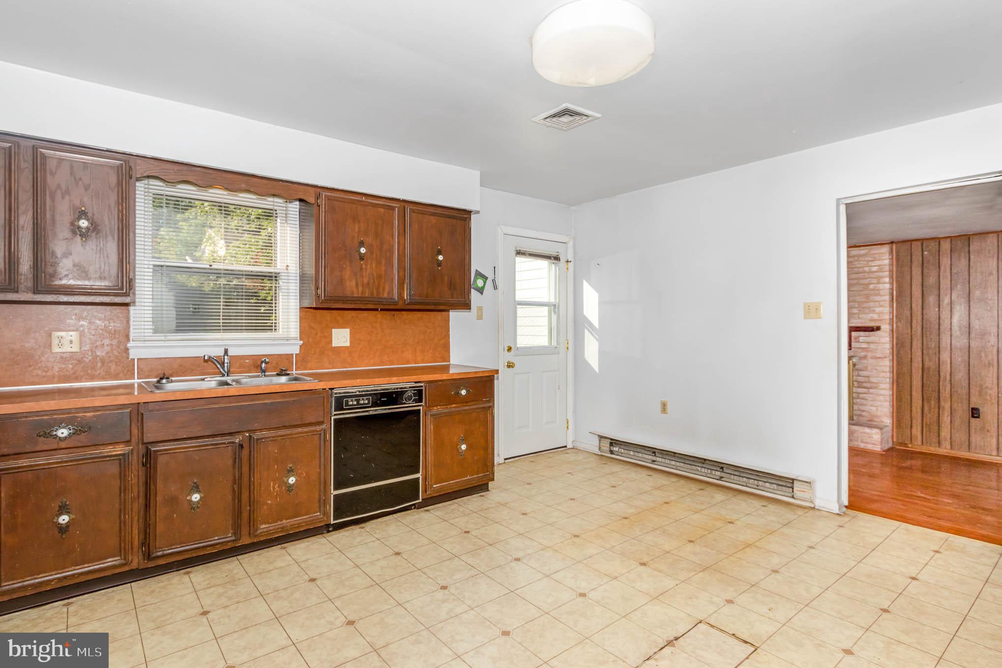 4141 Valley Road Harrisburg, PA 17112 - Photo 9 of 28 Gallery Image 9
