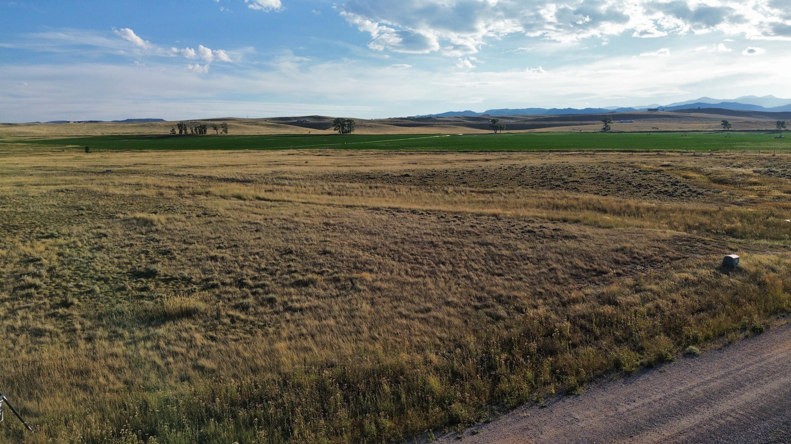 5 Peak View Lane Buffalo, WY 82834 - Photo 5 of 11 SOUTH VIEW