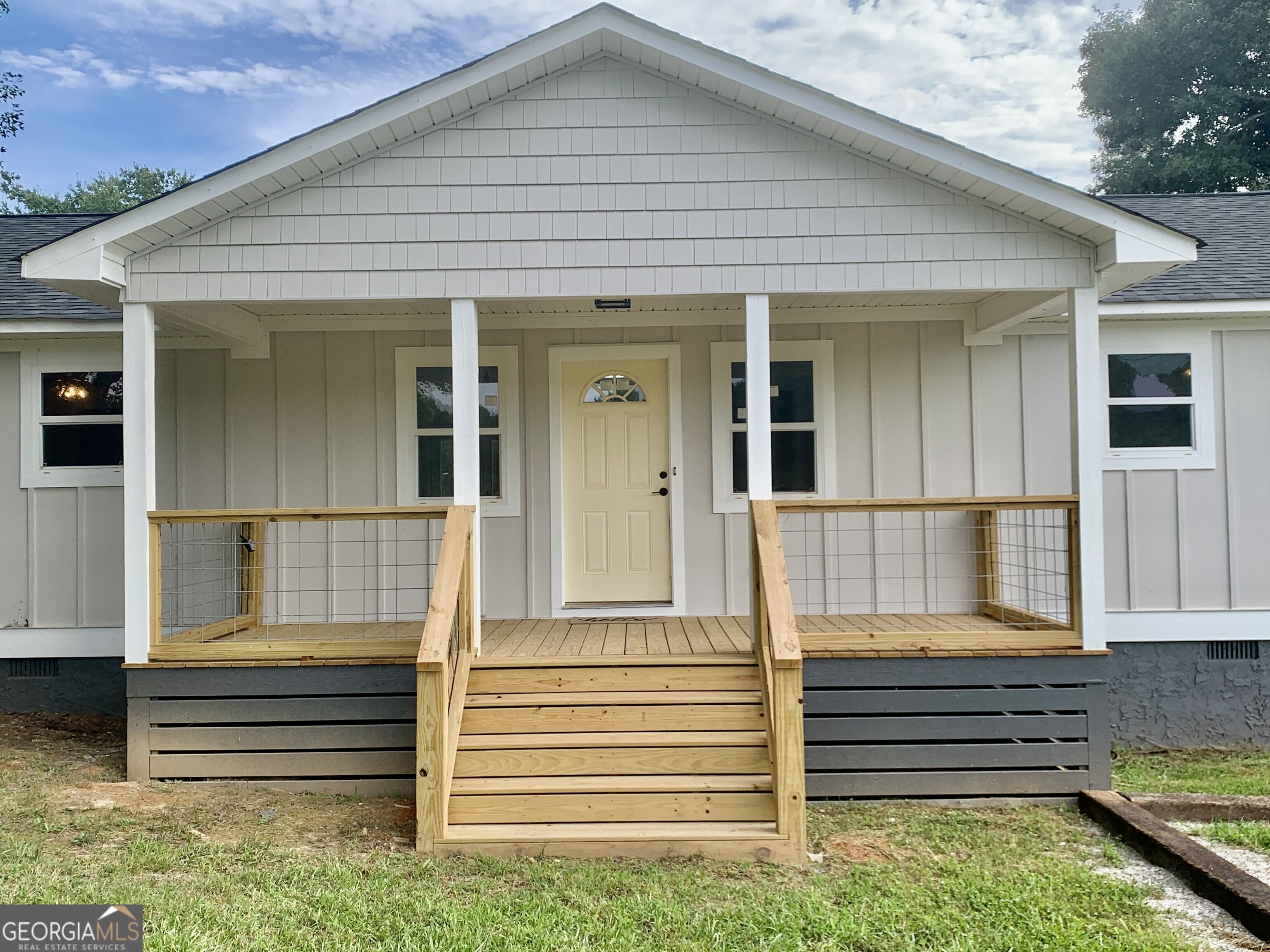 838 Racetrack Road Toccoa, GA 30577 - Photo 3 of 29 Gallery Image 3