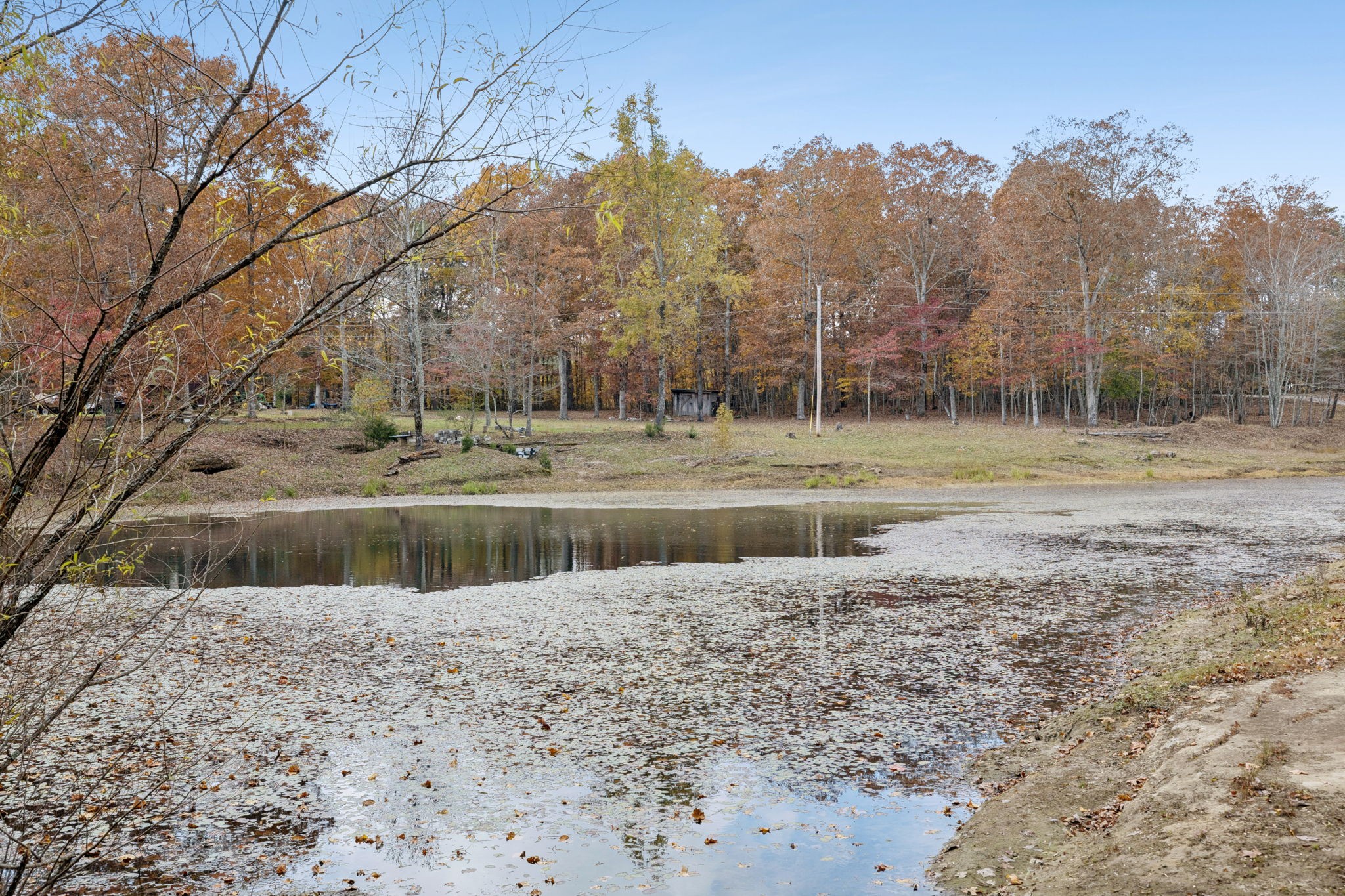 926 Monteagle Falls Road Monteagle, TN 37356 - Photo 24 of 30 a view of a water fountain with large trees
