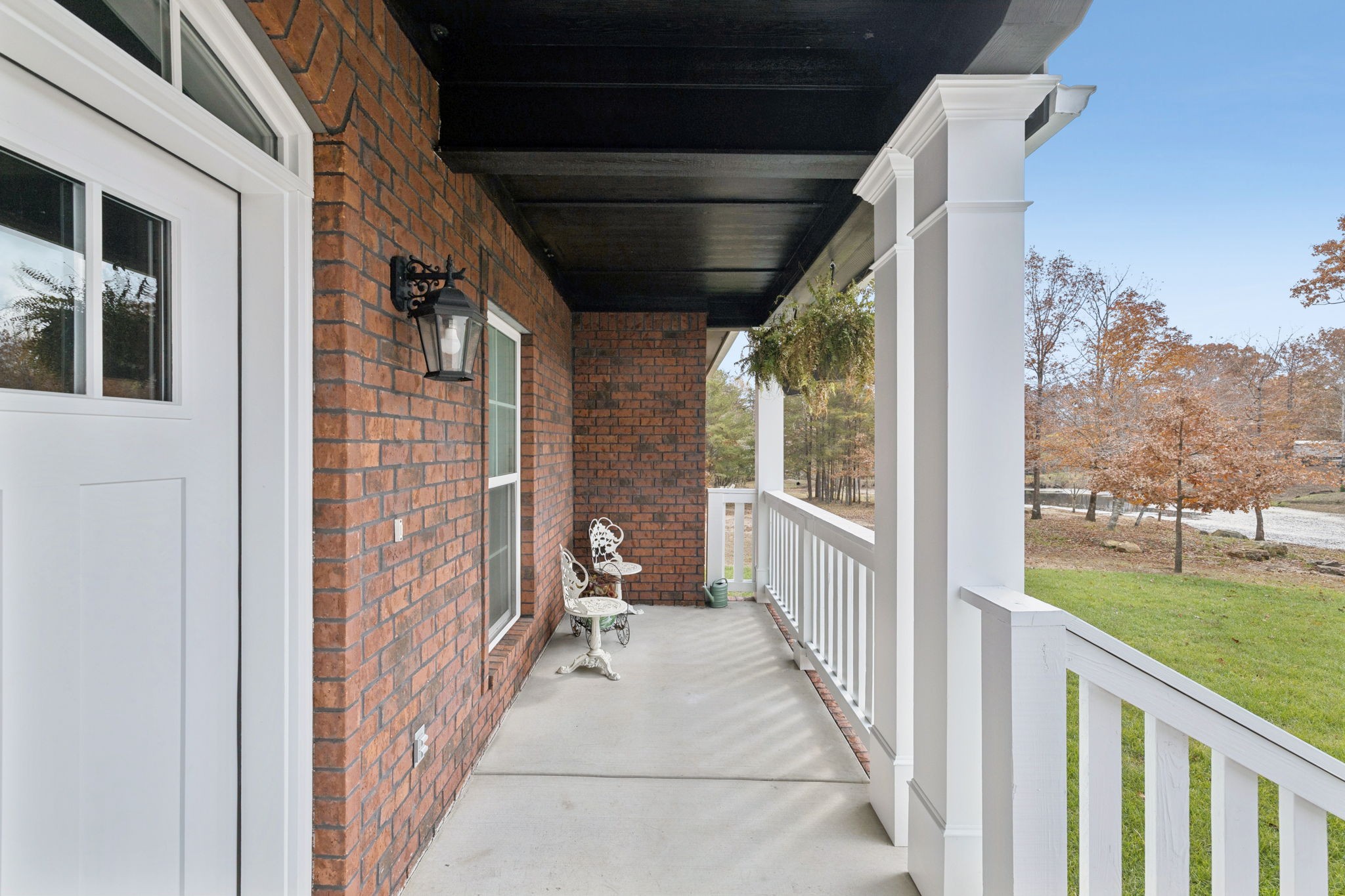 926 Monteagle Falls Road Monteagle, TN 37356 - Photo 4 of 30 a view of a porch
