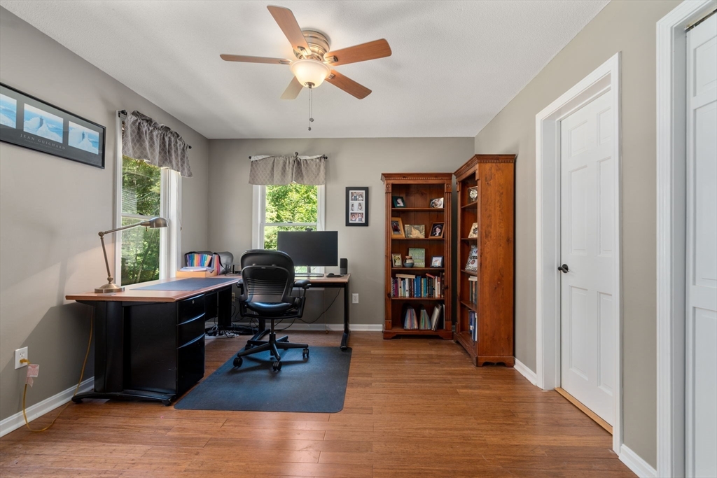 180 Loomis Ridge Road Westfield, MA 01085 - Photo 28 of 39