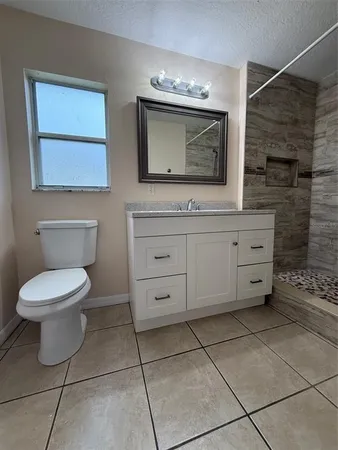 $1,950 | 972 North Fairbairn Drive, Deltona, FL 32725