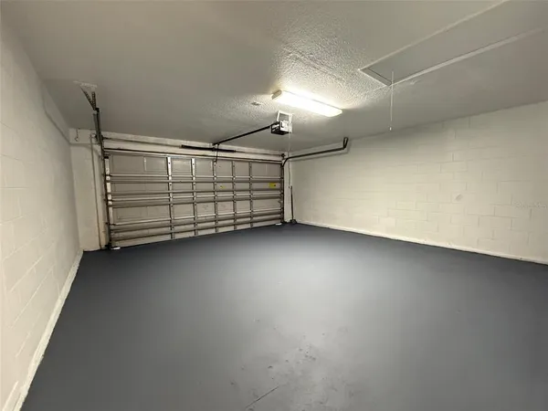 $1,950 | 972 North Fairbairn Drive, Deltona, FL 32725