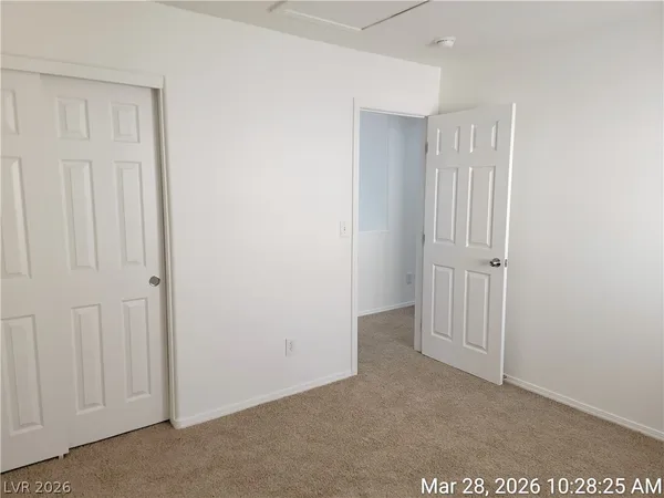 $1,750 | 10516 Soneto Creek Court, Las Vegas, NV 89129