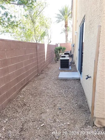 $1,750 | 10516 Soneto Creek Court, Las Vegas, NV 89129