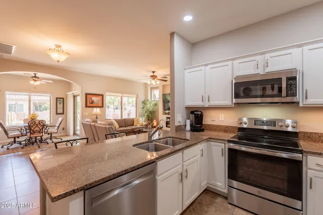 $235,000 | 1552 East Manor Drive, Casa Grande, AZ 85122