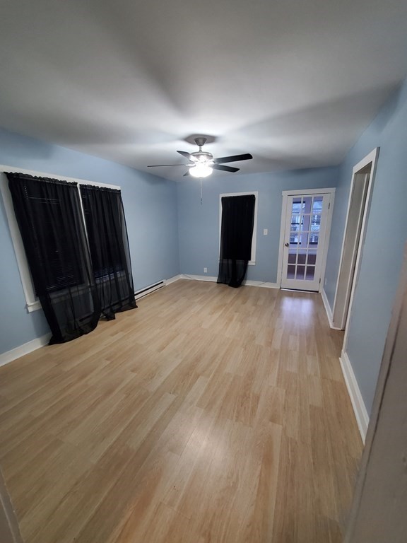 93-95 Edgewood Street Springfield, MA 01109 - Photo 3 of 12 Gallery Image 3