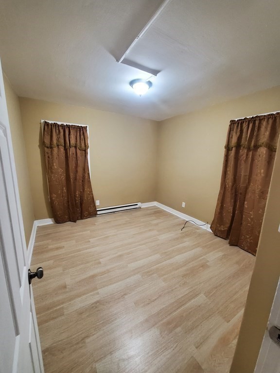 93-95 Edgewood Street Springfield, MA 01109 - Photo 10 of 12 Gallery Image 10