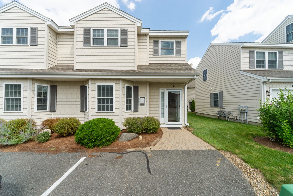 188 Beach Road, Unit 2 Salisbury, MA 01952 - Photo 1 of 27 Gallery Image 1