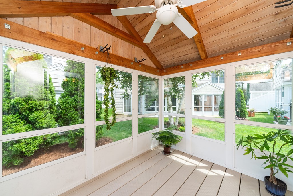 188 Beach Road, Unit 2 Salisbury, MA 01952 - Photo 15 of 27 Gallery Image 15