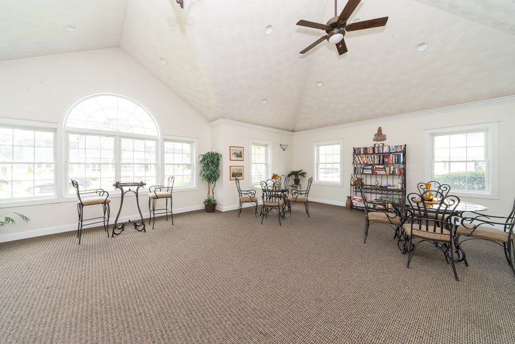 188 Beach Road, Unit 2 Salisbury, MA 01952 - Photo 23 of 27 Gallery Image 23