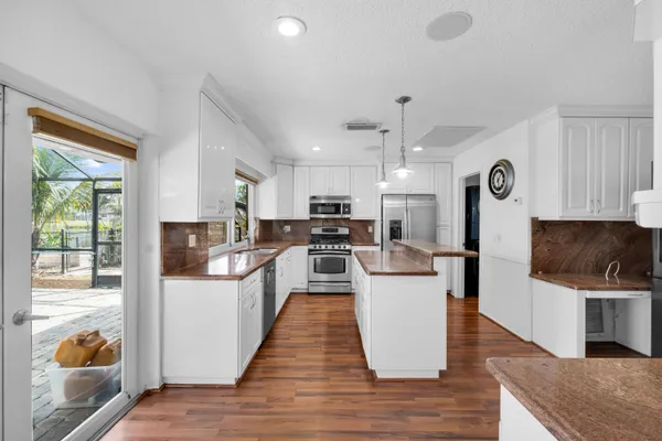 $580,000 | 3570 Northwest 120th Way, Sunrise, FL 33323