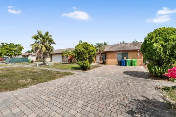 $580,000 | 3570 Northwest 120th Way, Sunrise, FL 33323