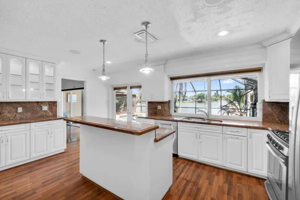 $580,000 | 3570 Northwest 120th Way, Sunrise, FL 33323