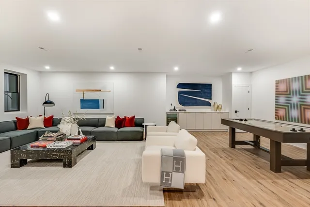 $3,300,000 | 89 Parker Avenue, Newton, MA 02461