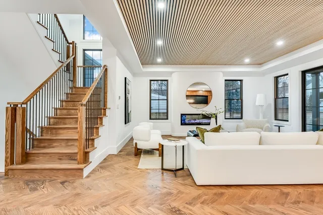 $3,300,000 | 89 Parker Avenue, Newton, MA 02461