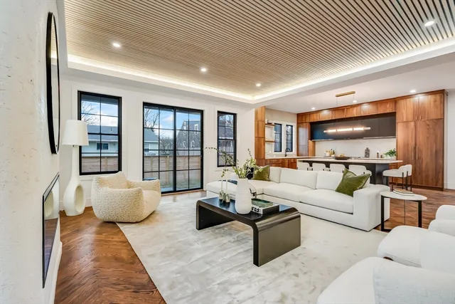 $3,300,000 | 89 Parker Avenue, Newton, MA 02461