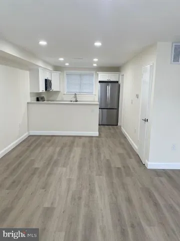 $2,950 | 1516 Woodbine Street, Alexandria, VA 22302