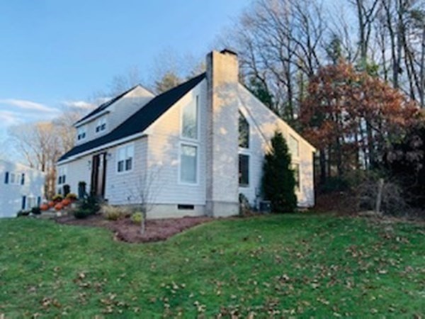 25 Carriage House Path Ashland, MA 01721 - Photo 2 of 37