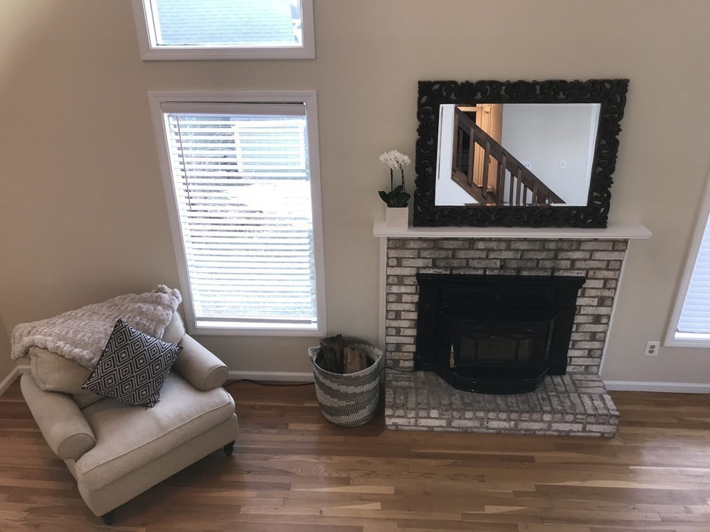 25 Carriage House Path Ashland, MA 01721 - Photo 6 of 37