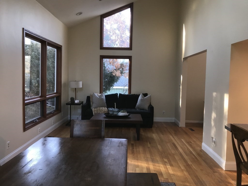 25 Carriage House Path Ashland, MA 01721 - Photo 7 of 37